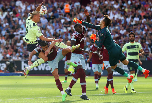 育竞技场上 育竞技场上