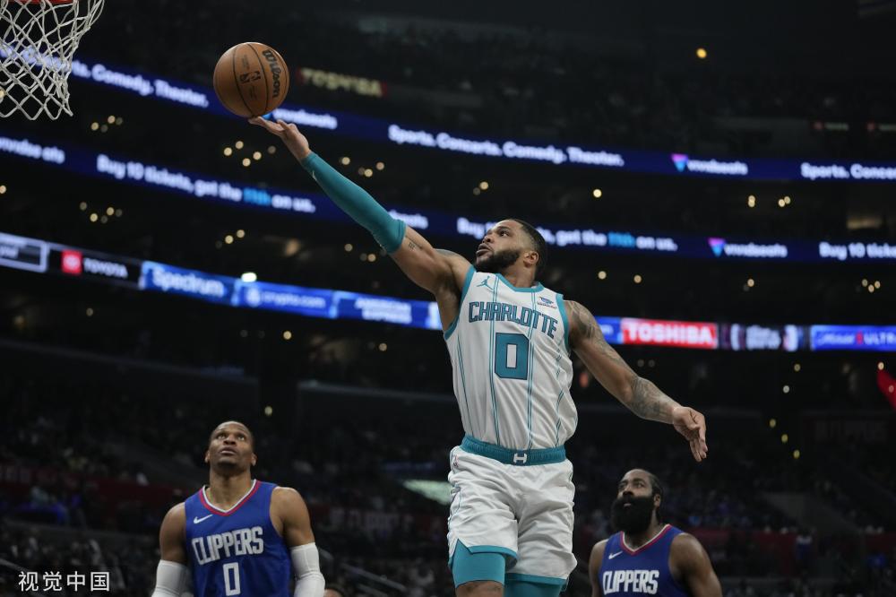 半场领先的 半场领先的