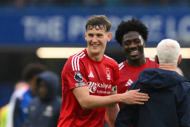 由何构成 由何构成